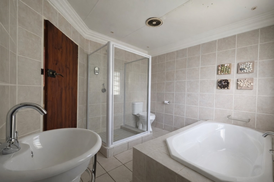 3 Bedroom Property for Sale in Sasolburg Ext 11 Free State